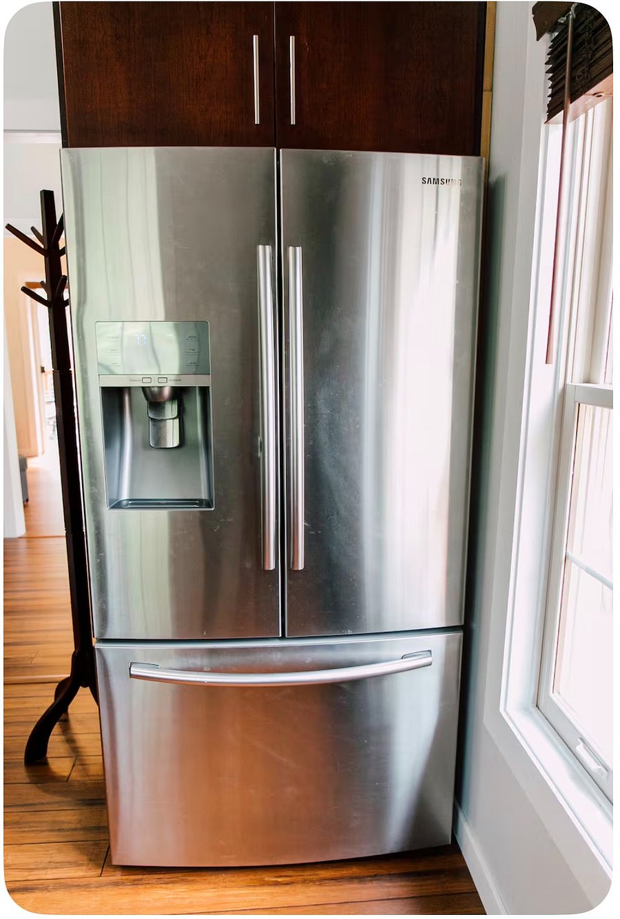 Full size fridge and freezer