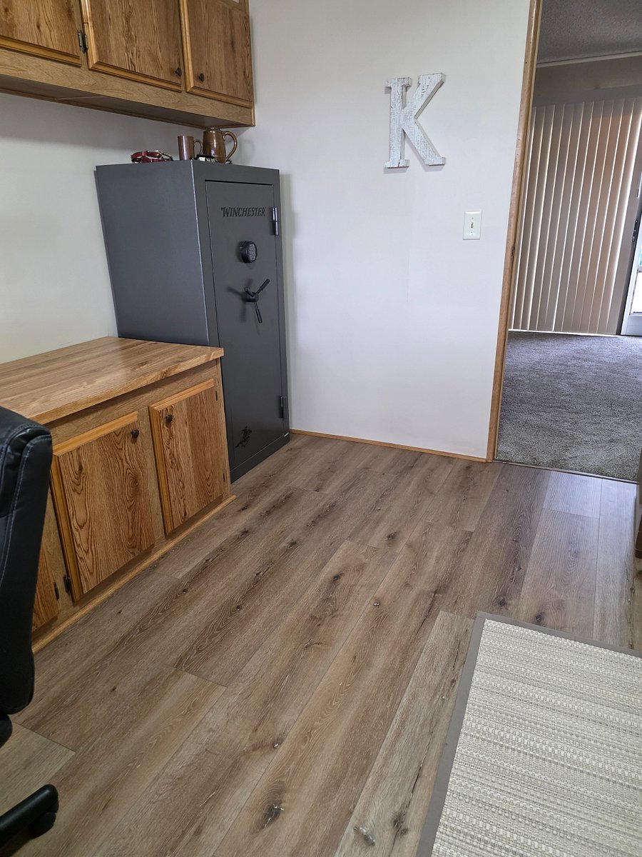 Laundry & Office