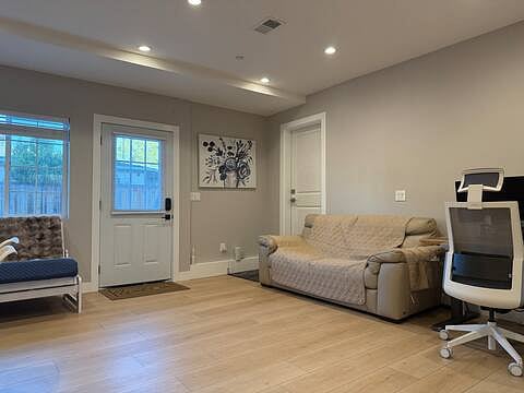 Furnished Finder property 959998_7 photo 11