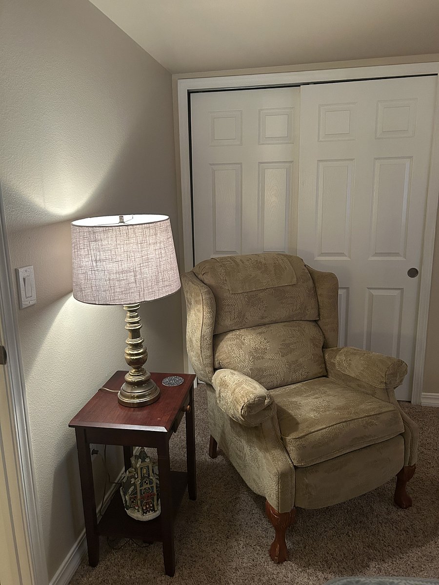 Private Seating Bedroom