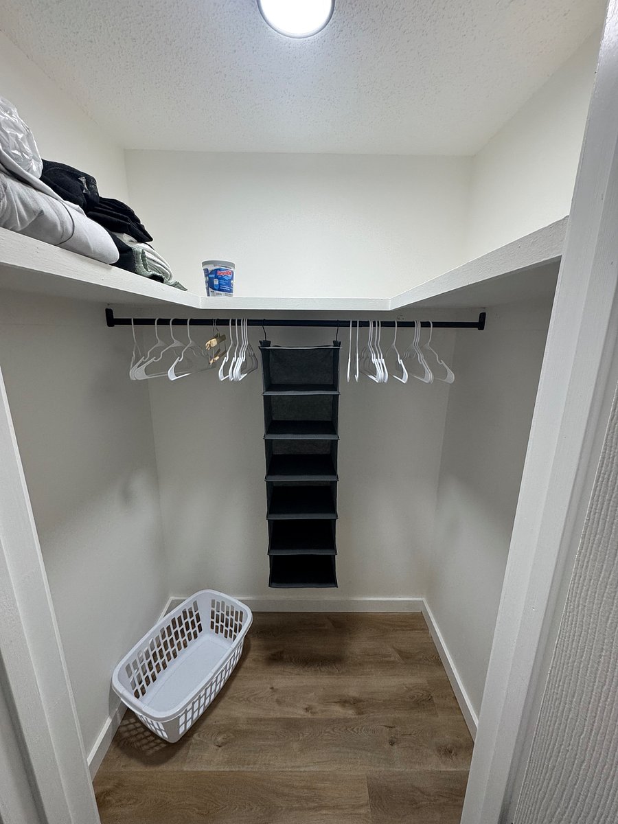 Walk in closet attached to master bedroom-1