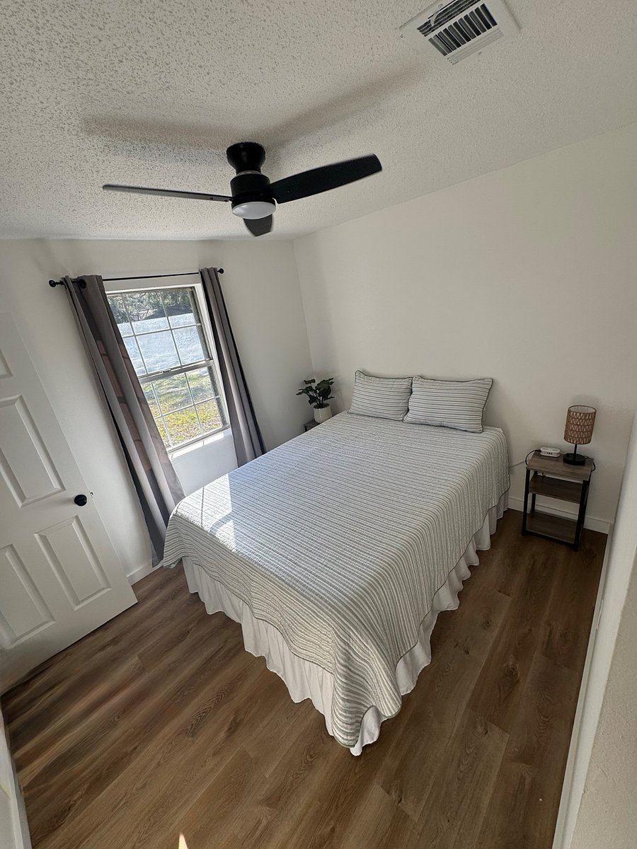 Bedroom 2 with touch/ charging lamp