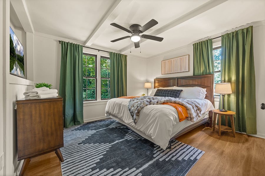 King size bedroom with Smart TV.