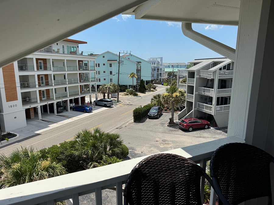 Front Deck View