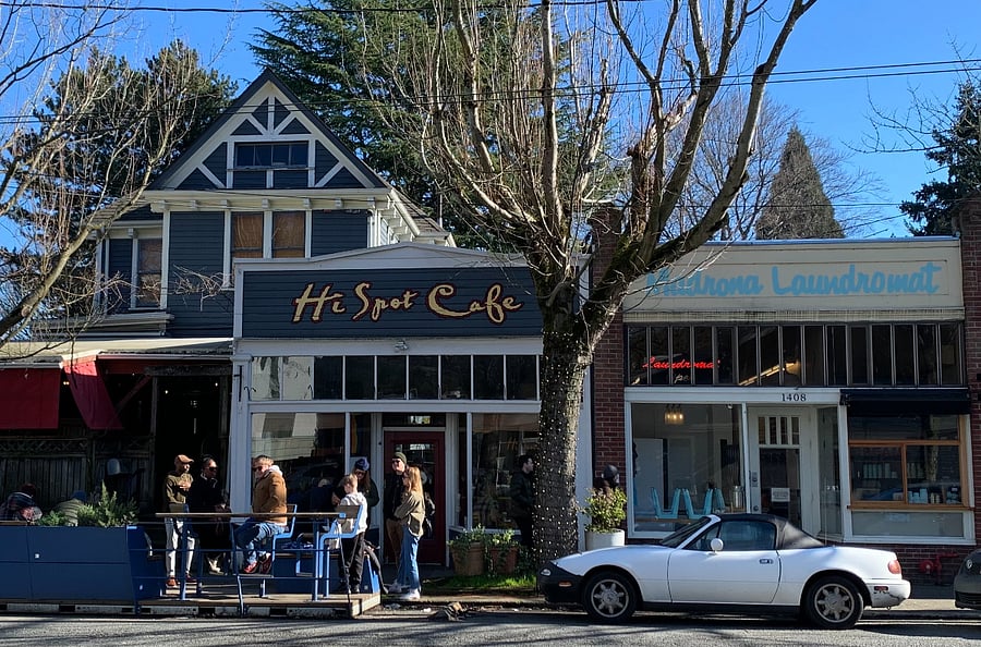 Madrona neighborhood cafes, restaurants, and shops just a few blocks away