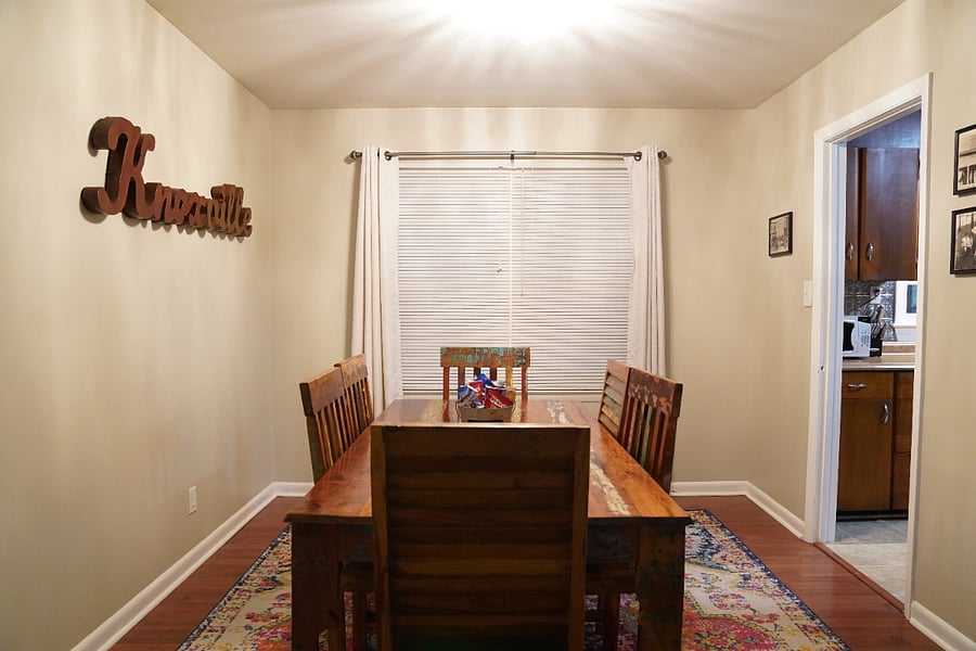 Dining room table 