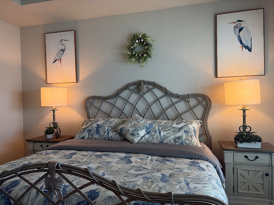 King size adjustable bed