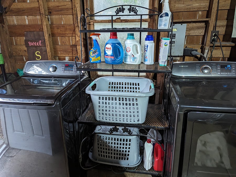 Samsung washer and dryer is located in detached garage.