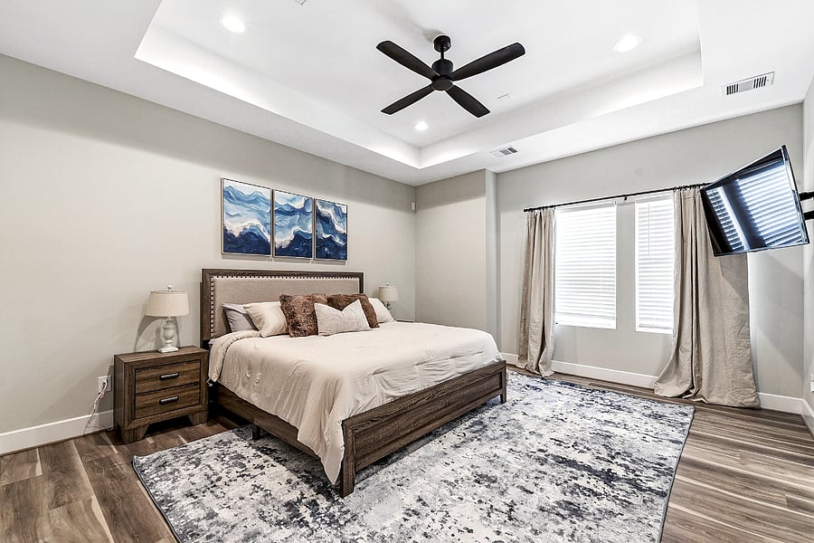 Primary Master Suite King Bd, full bathroom, full tub, stand up shower