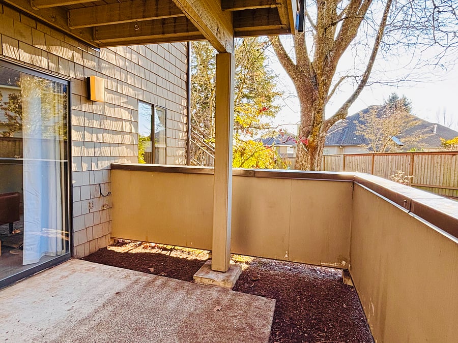Sunny Outdoor Space for Morning Coffee or Evening Relaxation