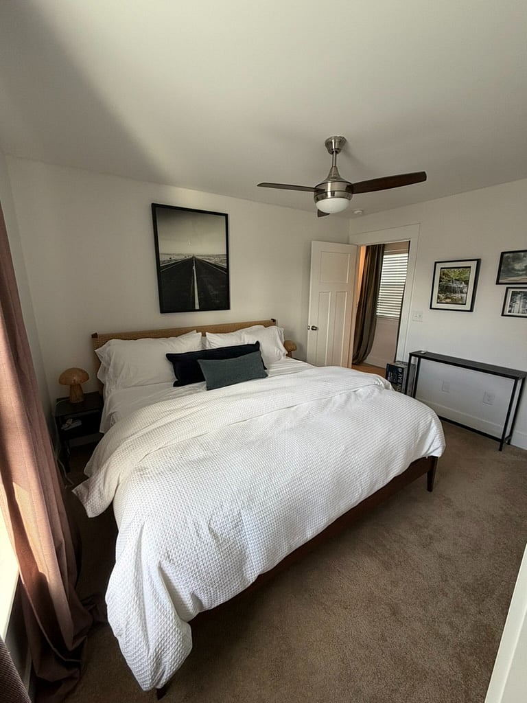 2nd Floor Bedroom #4 - King