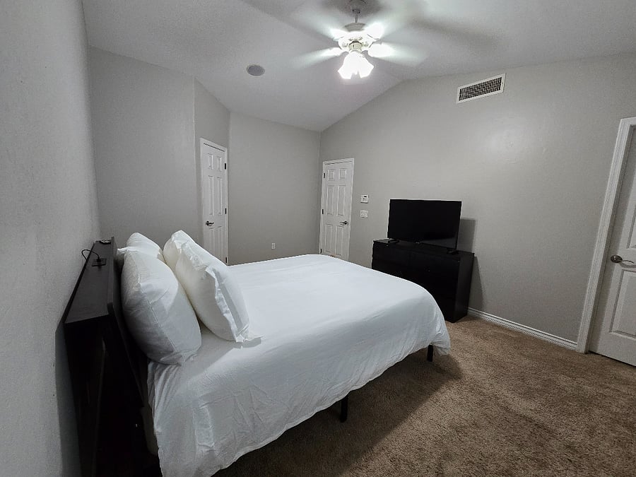 Furnished Finder property 960475_1 photo 4