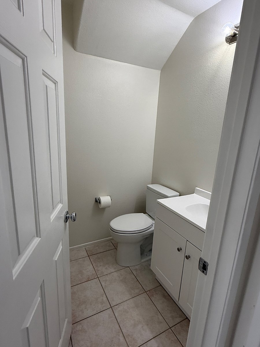 Furnished Finder property 960543_1 photo 21