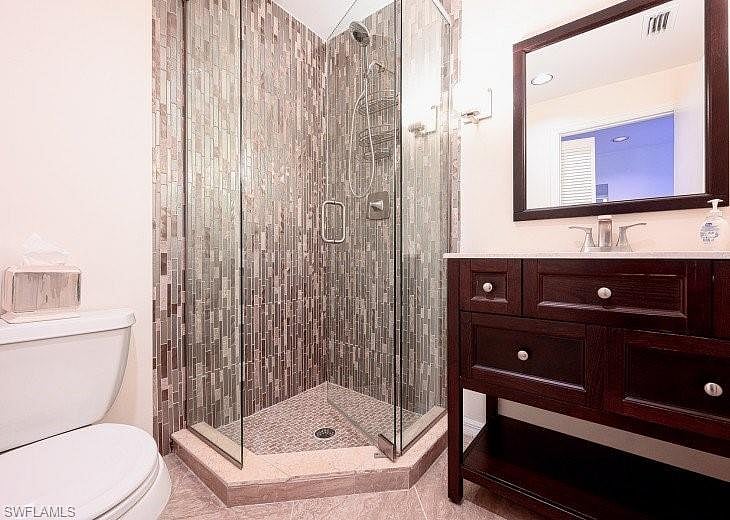 Stylish Guest Bathroom