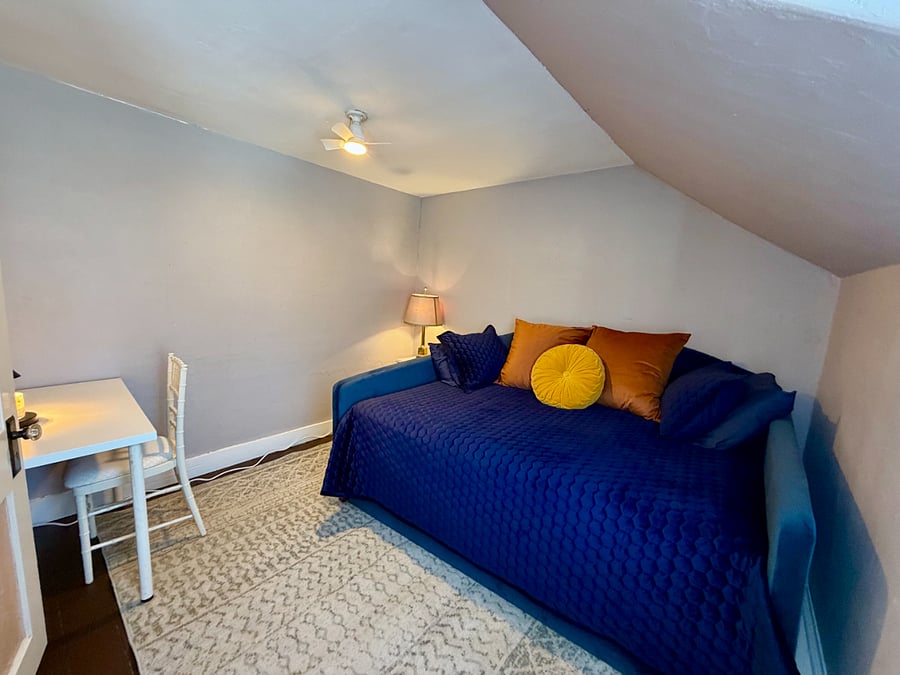 Office space with guest bed