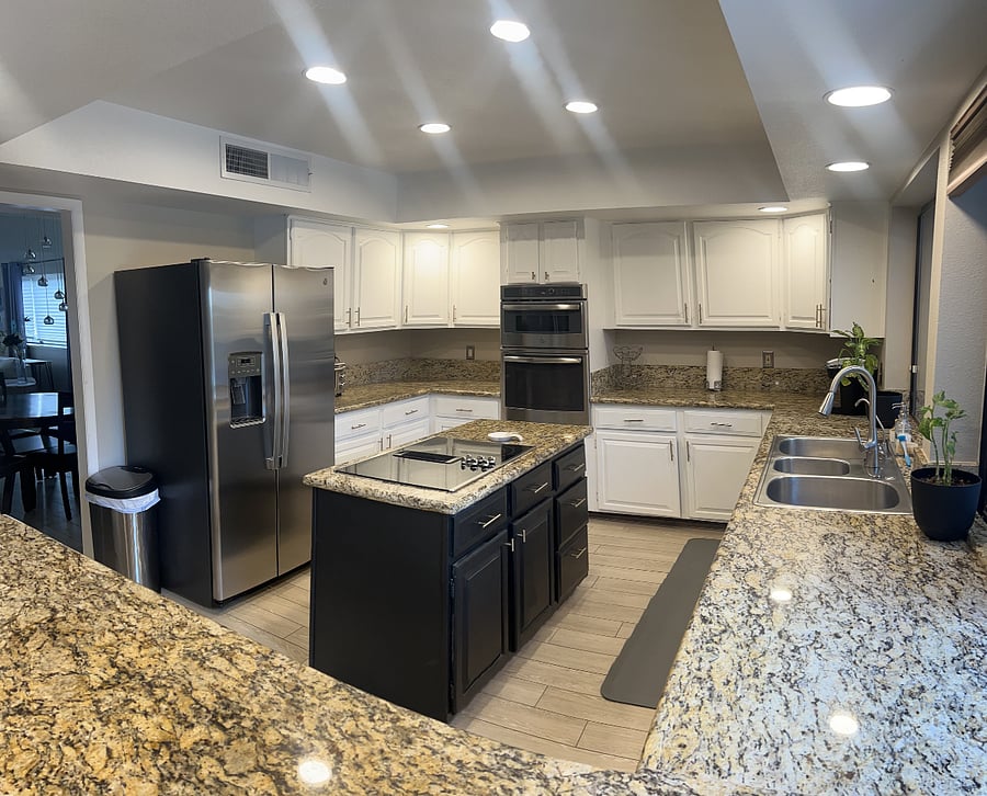 Kitchen with everything you need