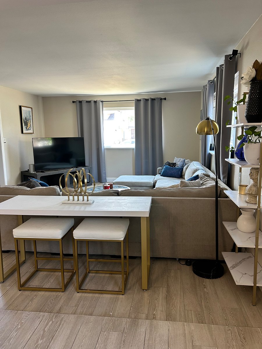 Main living room, connected to dining room