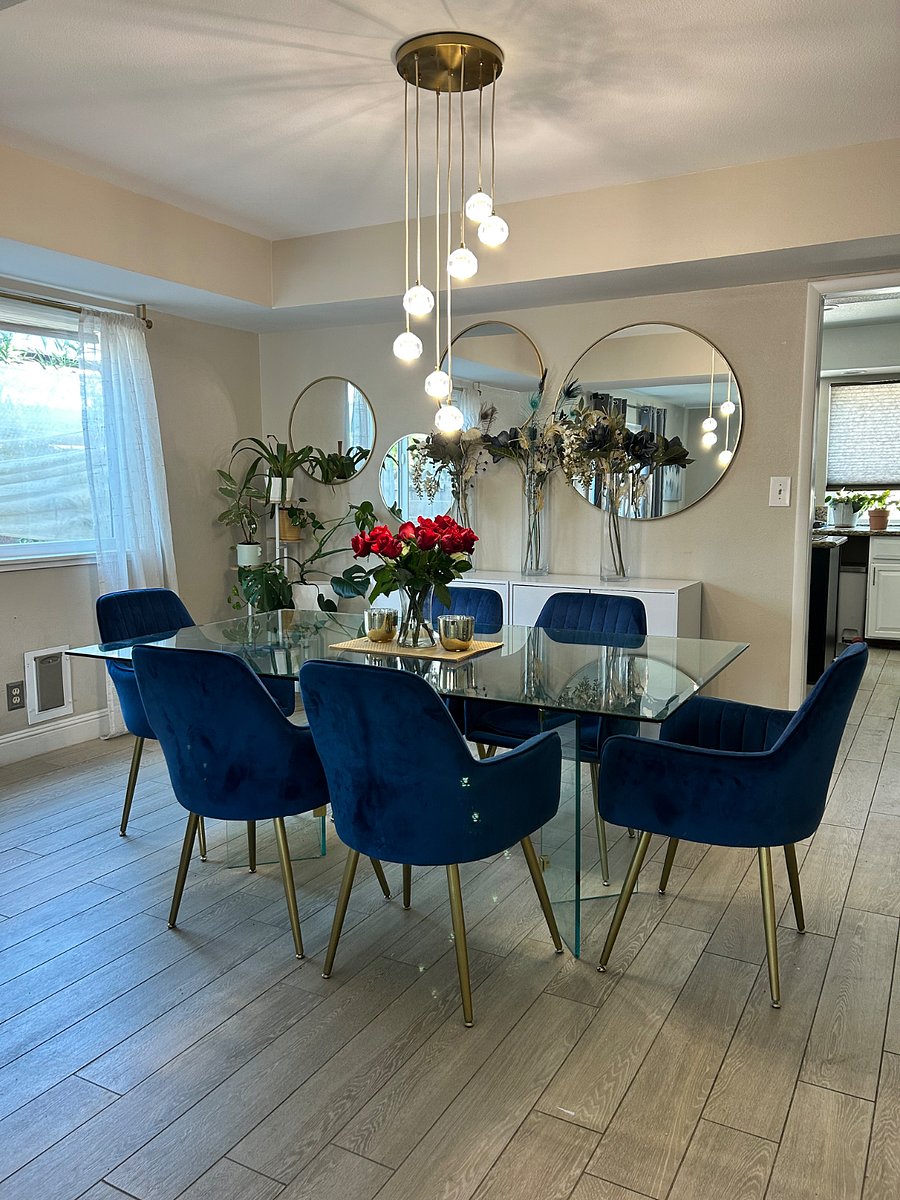 Dining Room - between the Kitchen and main living room