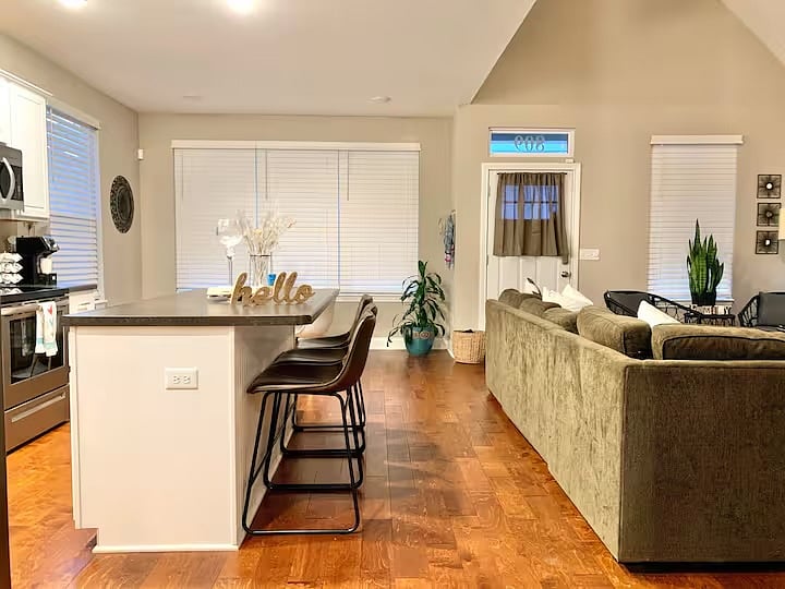 Furnished Finder property 960689_1 photo 3