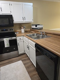 Furnished Finder property 960795_1 photo 12