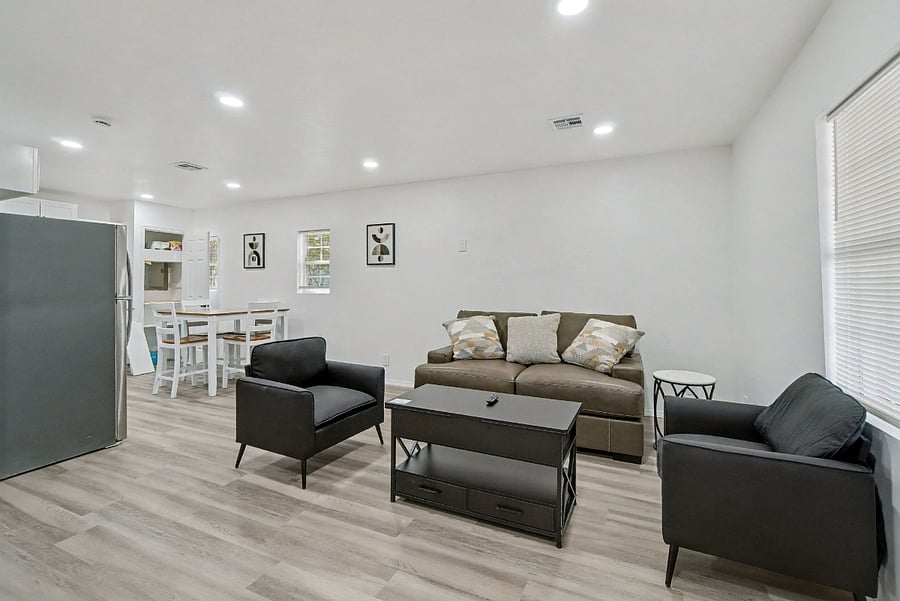 Furnished Finder property 960919_1 photo 1