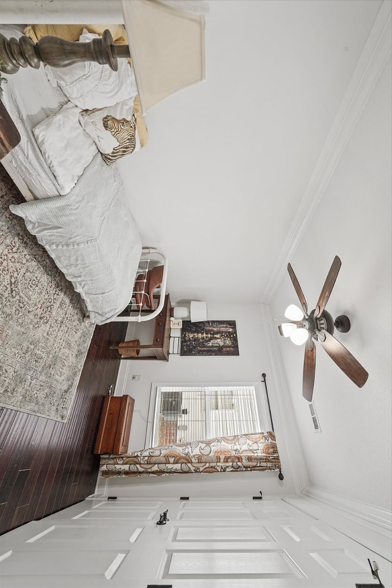 Bedroom (Twin-BedGuest )