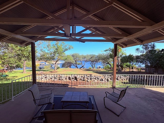 Back patio seating area.