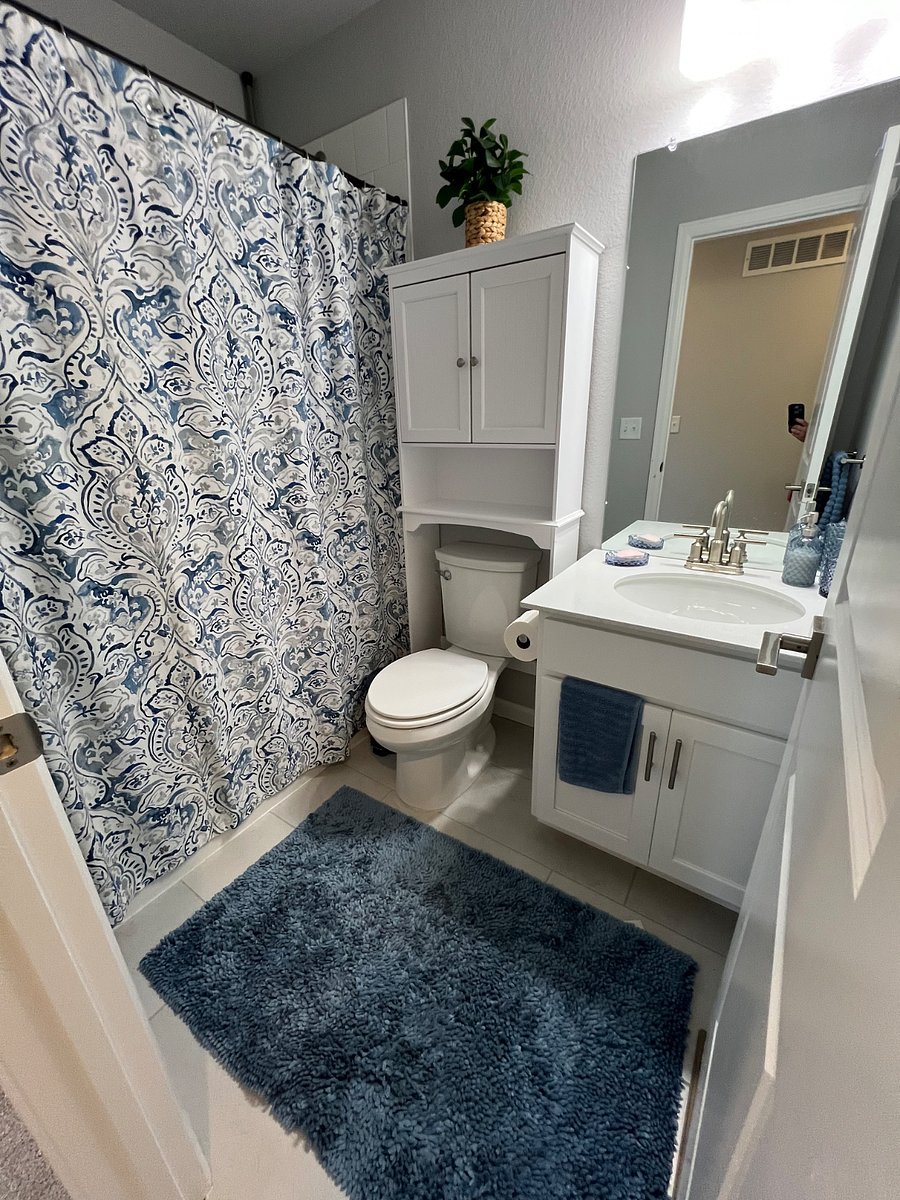 Private Bath with tub and shower located next to private bedroom. Towels included if needed.