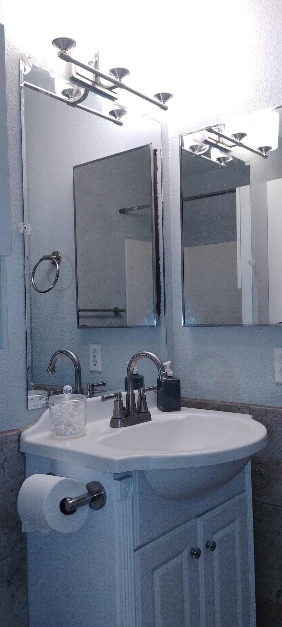 Furnished Finder property 961268_1 photo 24