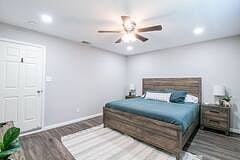 Bedroom #4 - King
