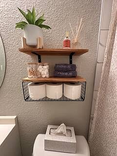 Full Bathroom #2