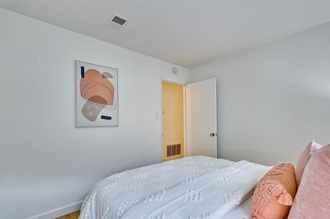 This is image is to present the visual space of the room. The current room is furnished differently.