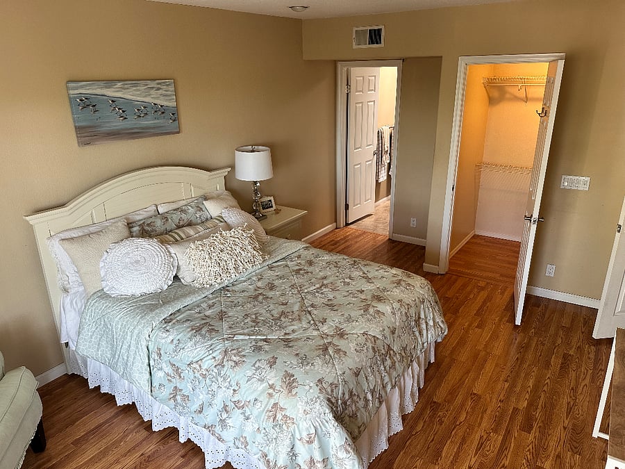 Large Walk-in closet