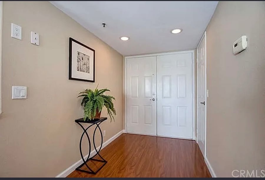 Double Door Front Entry and Hall