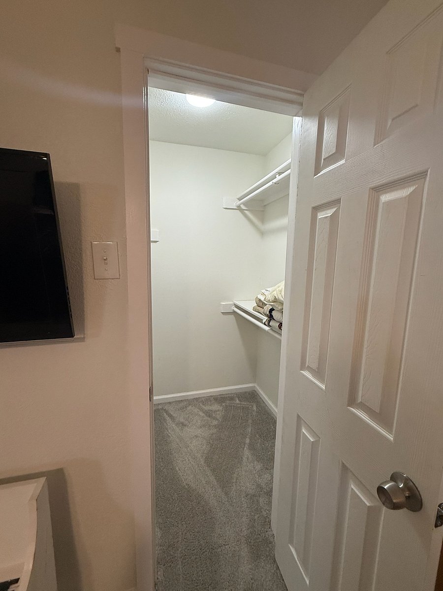 Bedroom large walk in closet