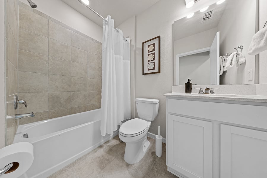 1st Floor - Full Guest Bathroom #1