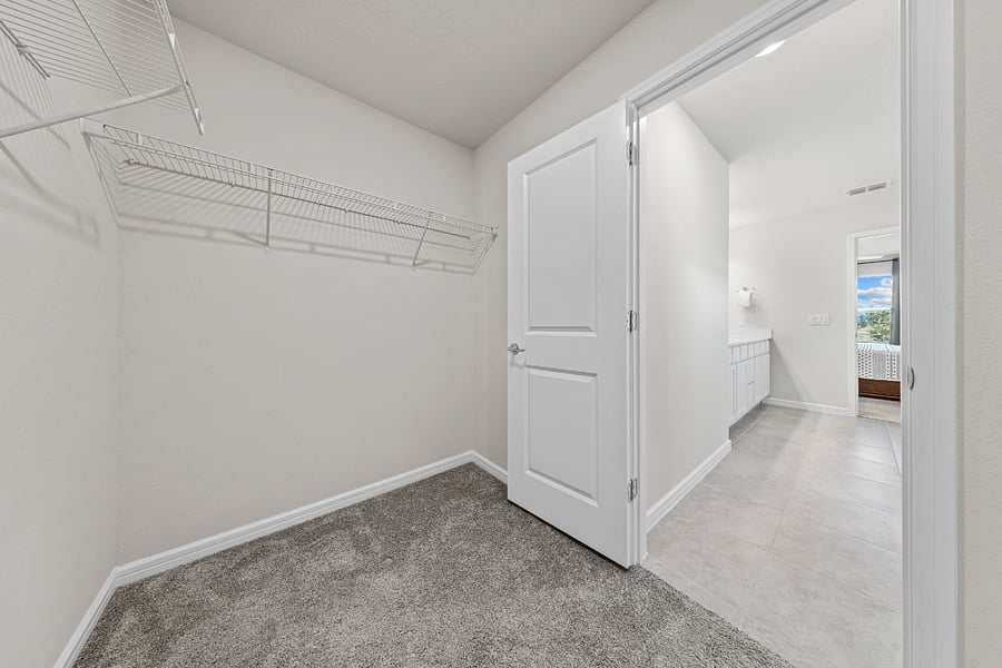 2nd Floor - Master Walk-in Closet