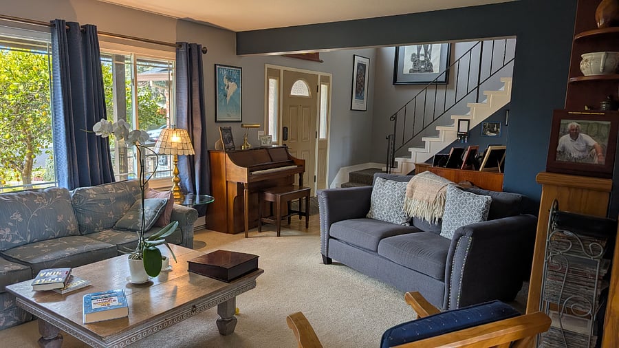 Living room.