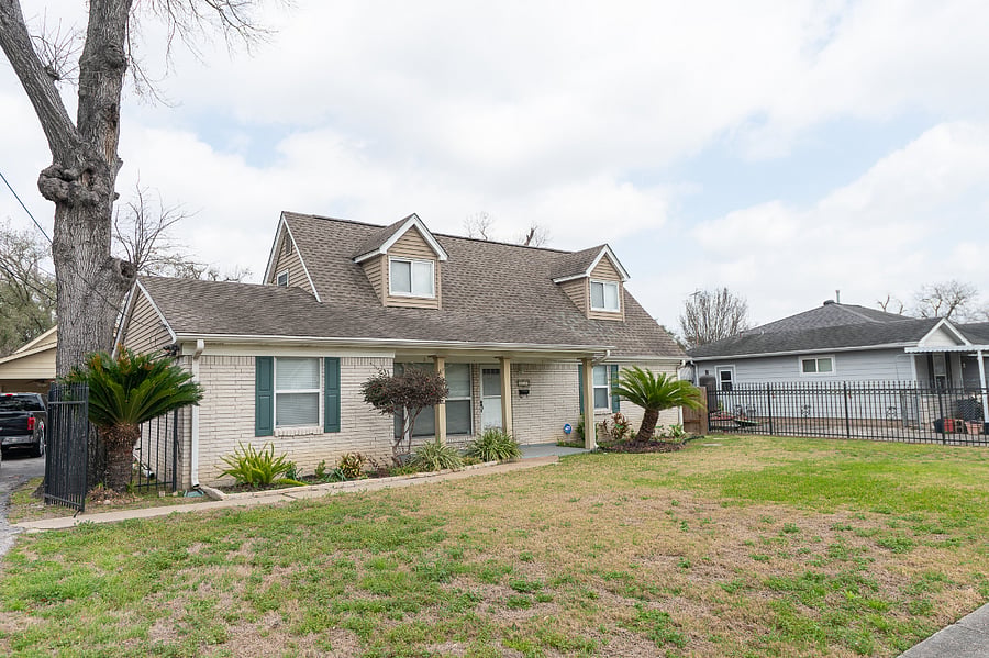 1.2 Story Home w/ gated driveway
