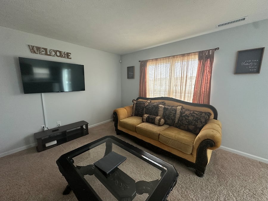 Front room right