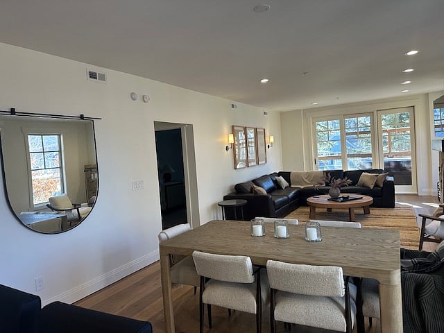 Furnished Finder property 962014_1 photo 4