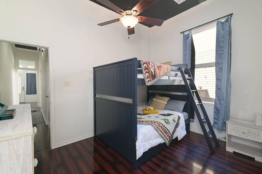 2-bedroom