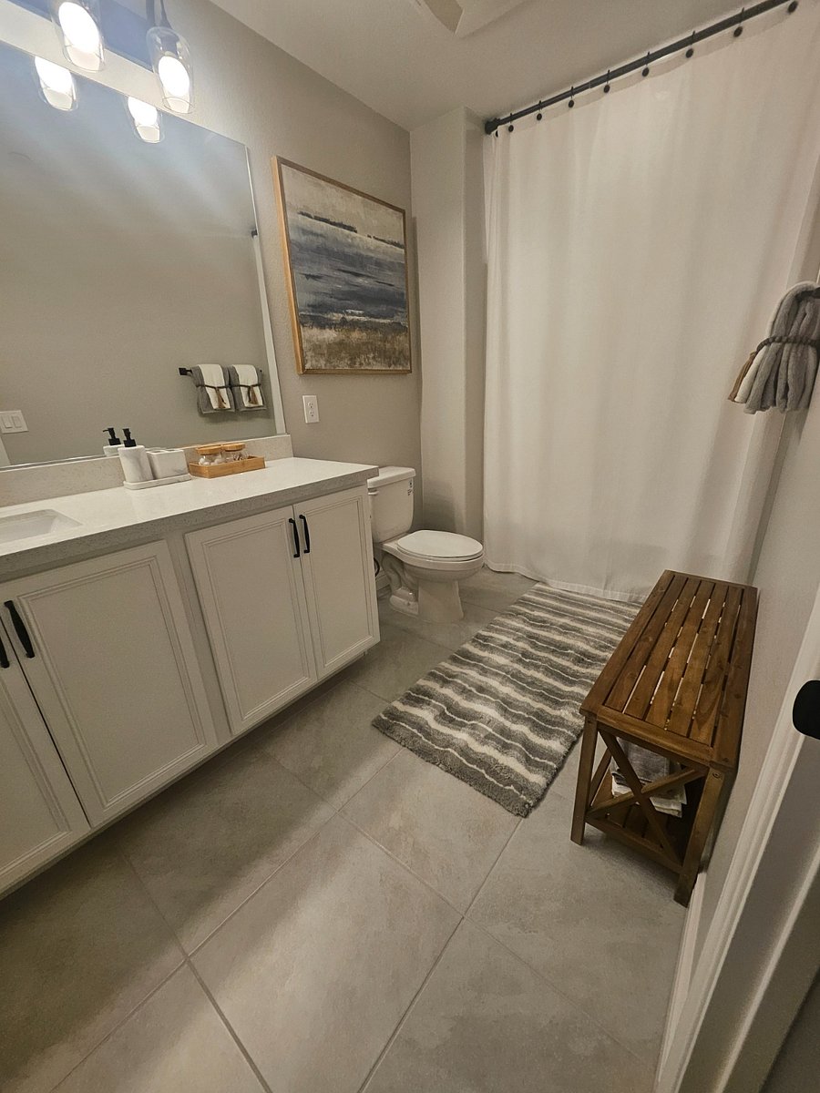 Upstairs bathroom