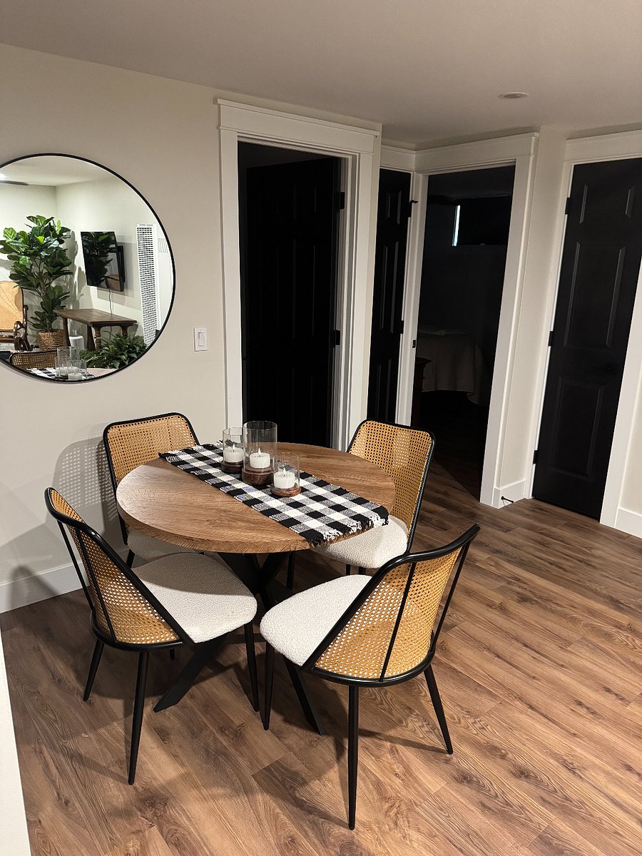 Dining Area- Table with 4 Chairs