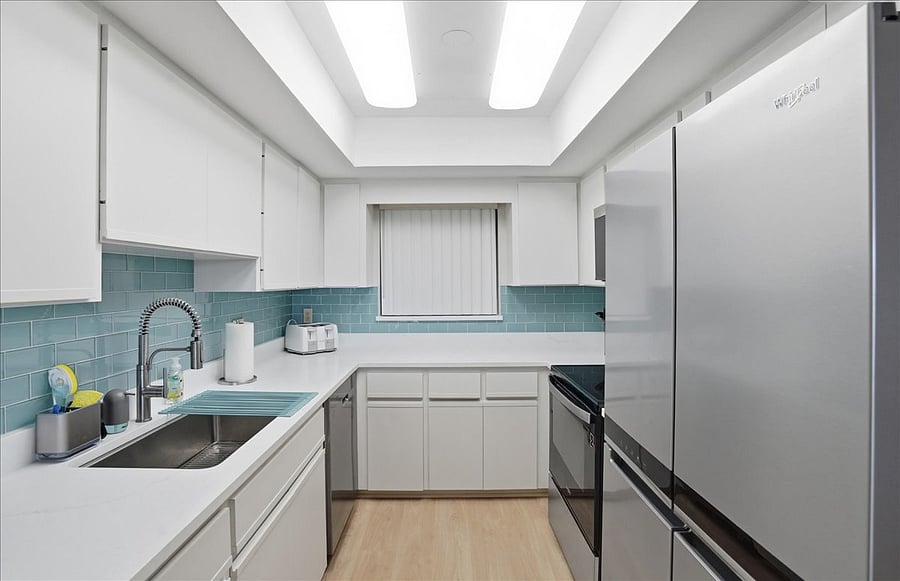 Kitchen with all new stainless appliances