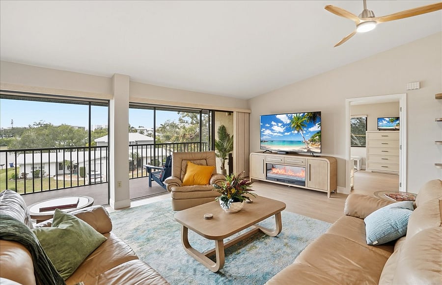 Large open floor plan living area