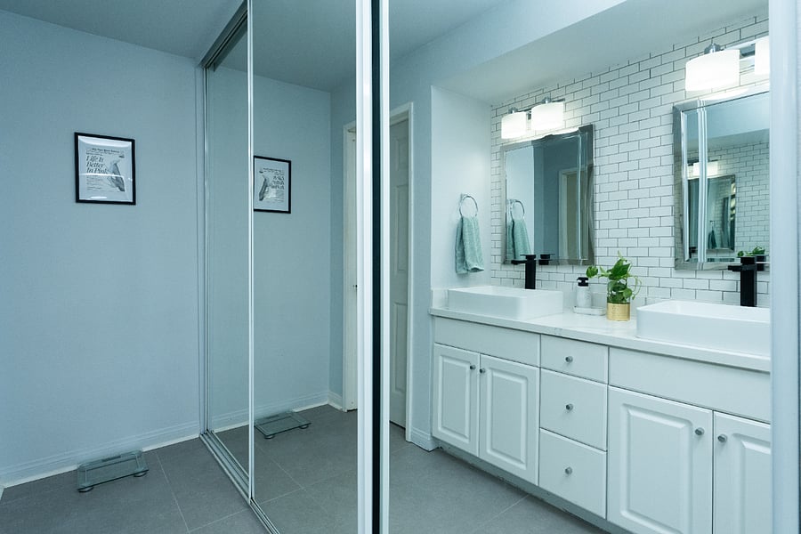 Mirrored walk-in closet