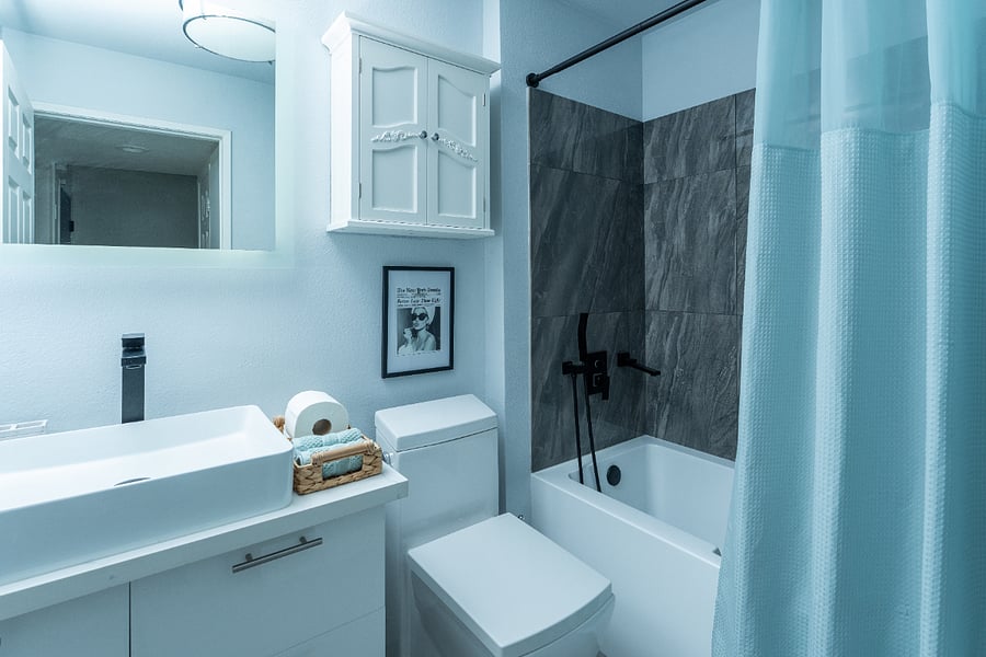 Bathroom with bath tub