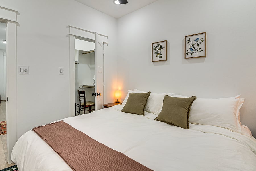 2nd Bedroom (Ground Floor)