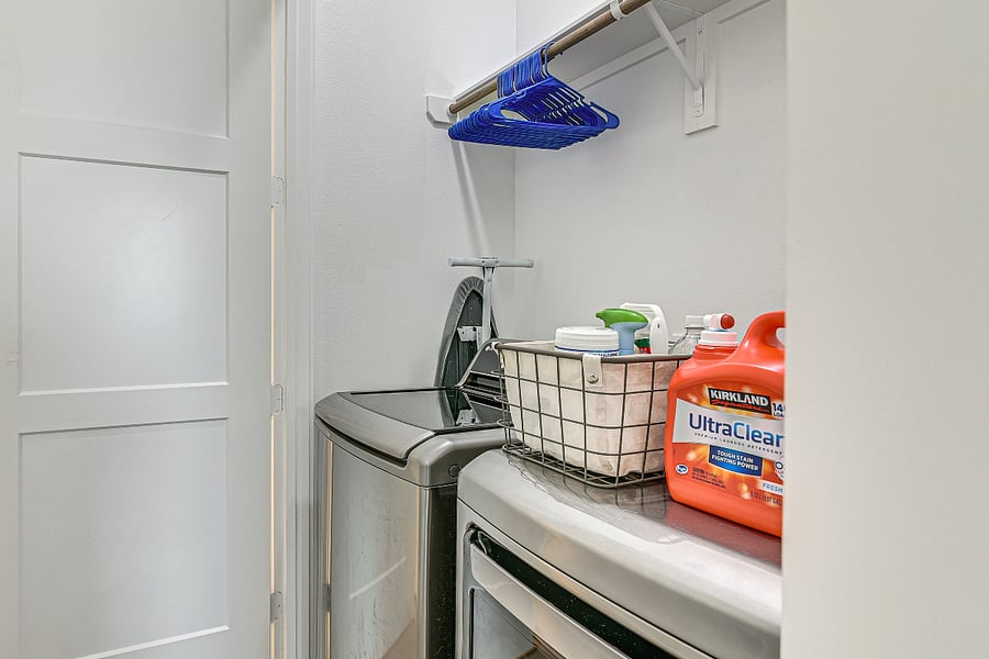 Laundry (2nd Floor)